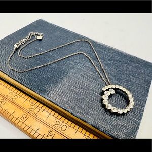 Vintage LIZ CLAIBORNE rhinestone swirl silver tone pendant necklace 16”